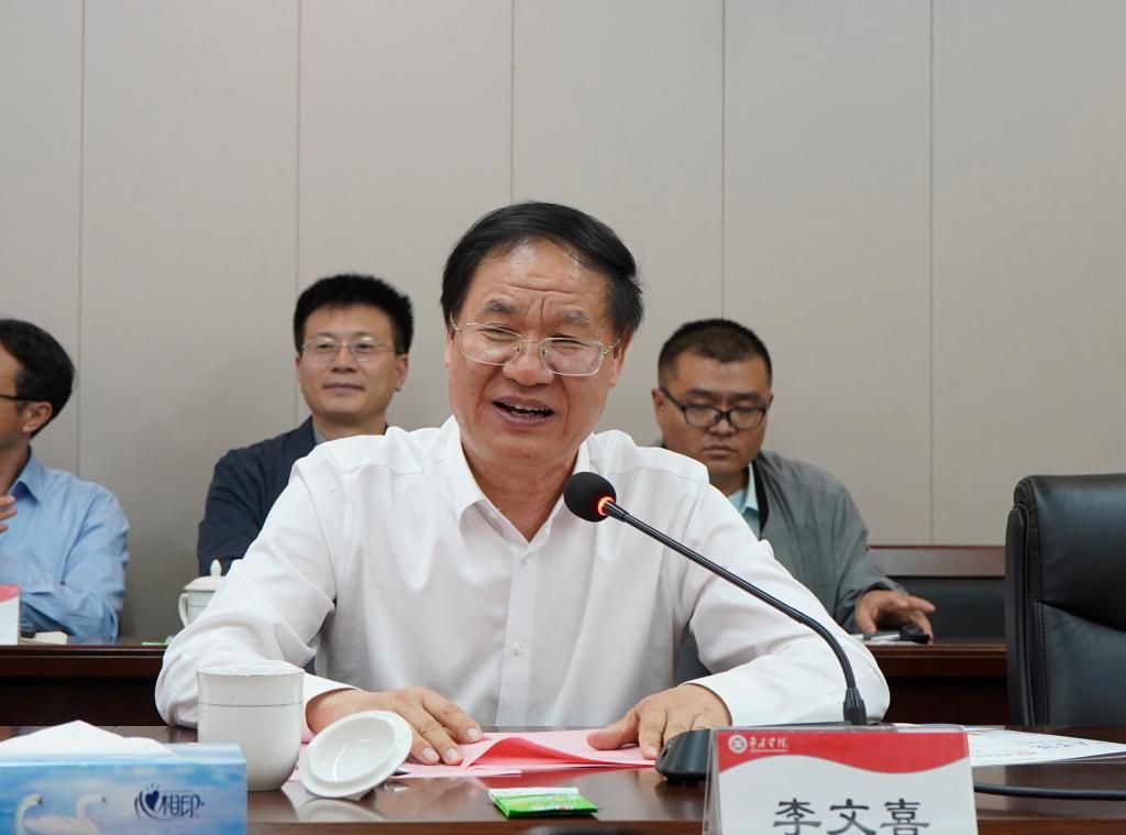20241015上海工程技术大学304永利集团官网入口战略合作签约仪式3.JPG